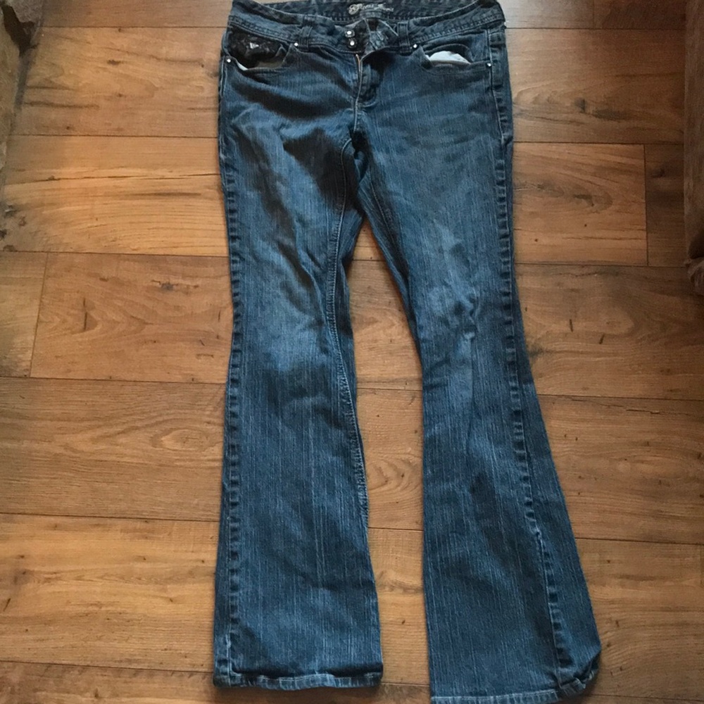 Guess jeans black lace and rhinestones size 30